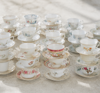 Mugs and cups